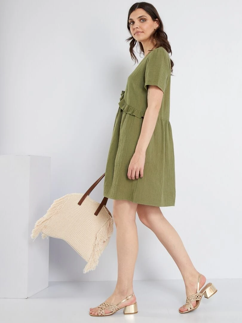 Vestido Corto De Gasa De Algodón - Verde Liquen 4 Vestido Corto De Gasa De Algodón - Verde Liquen - Imagen 2