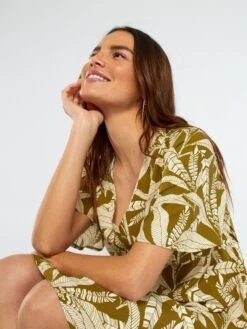 Vestido Corto Estampado - KAKI -TrendyModa Ventas vestido corto estampado kaki adz71 3 frb4