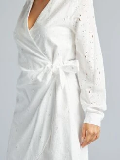 Vestido Cruzado Con Bordado Inglés - Blanco -TrendyModa Ventas vestido cruzado con bordado ingles blanco axz55 2 frb4