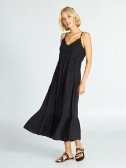 Vestido Largo De Tirantes De Croché Y Crespón - Negro