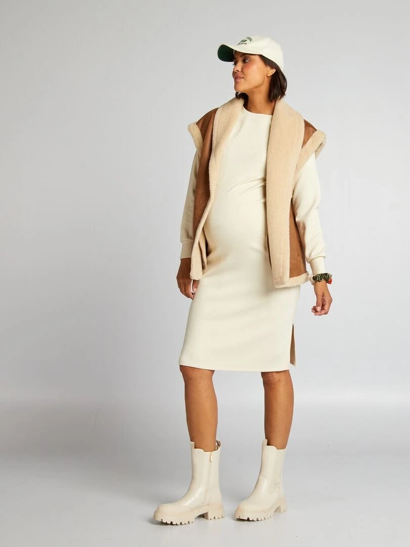 Vestido Tipo Camiseta De Tejido Suave - Beige 4 Vestido Tipo Camiseta De Tejido Suave - Beige - Imagen 2