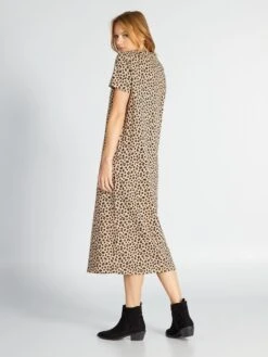 Vestido Tipo Camiseta Midi De Punto - BEIGE -TrendyModa Ventas vestido tipo camiseta midi de punto beige aem34 1 frb3