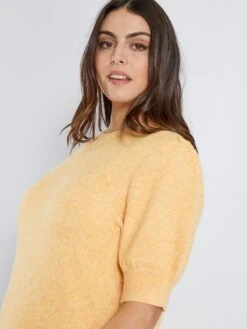 Vestido Tipo Jersey Corto 'Vero Moda Curve' - AMARILLO -TrendyModa Ventas vestido tipo jersey corto vero moda curve amarillo amd78 1 frb5